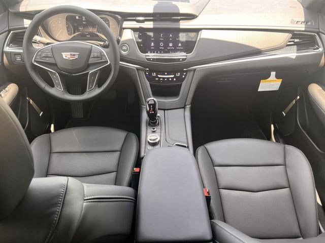 New 2026 Cadillac XT5 Premium Luxury w/ Driver Assist Package FWD image 9