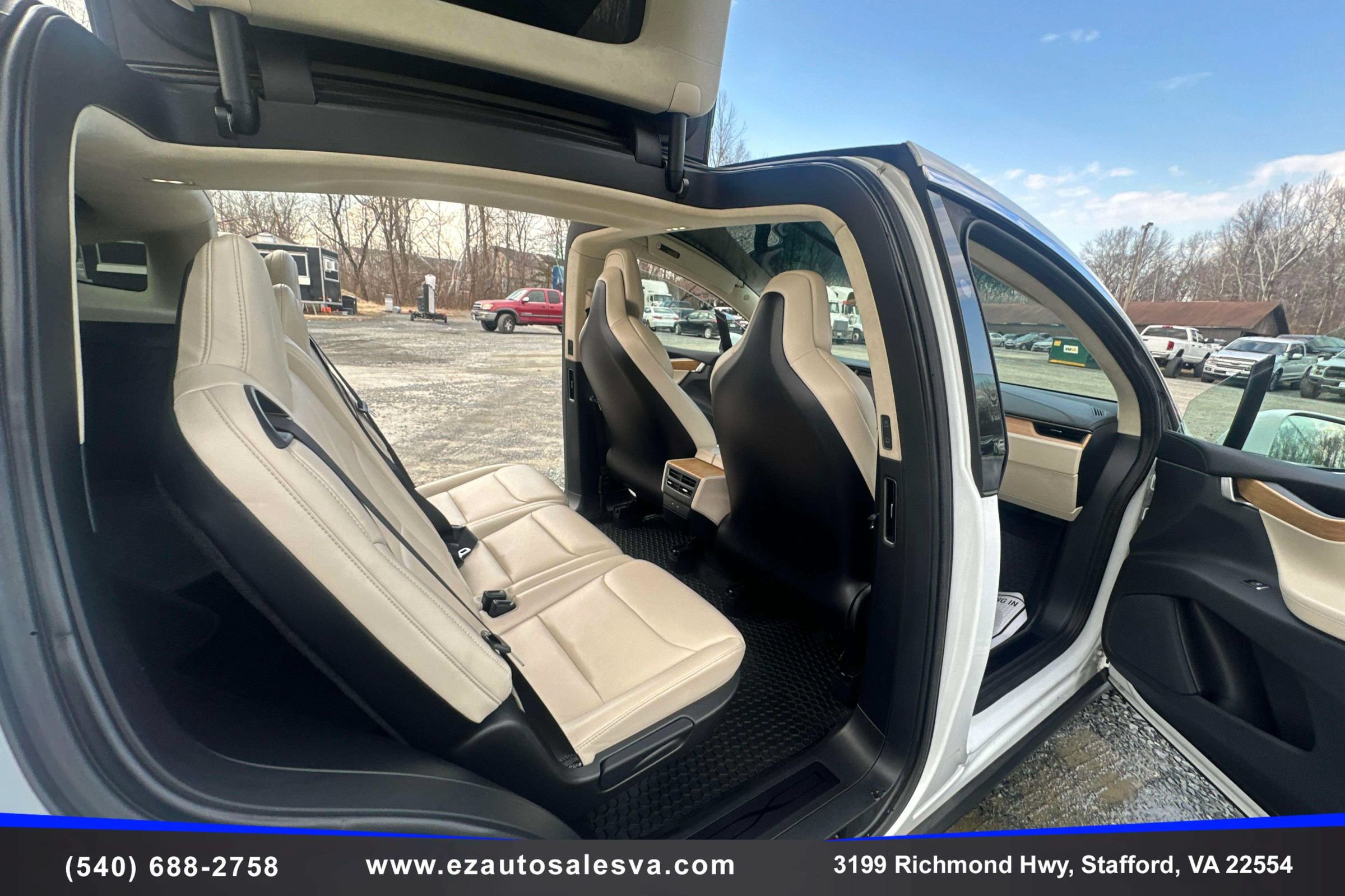 Used 2018 Tesla Model X 75D AWD/4WD image 36