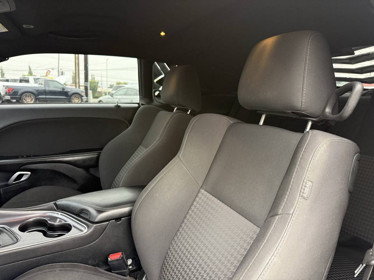 Used 2018 Dodge Challenger T/A RWD image 10