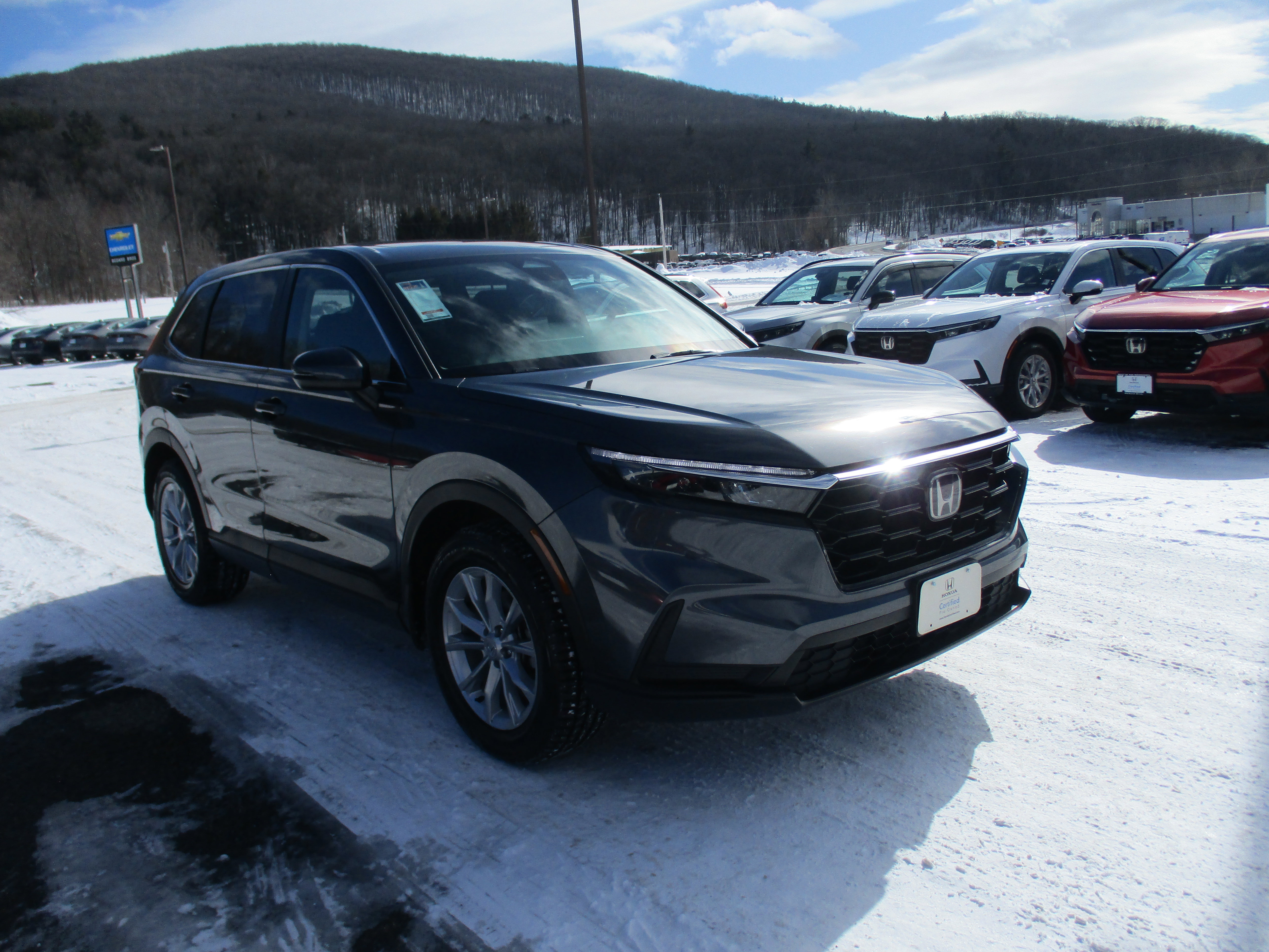 Certified 2023 Honda CR-V EX image 3