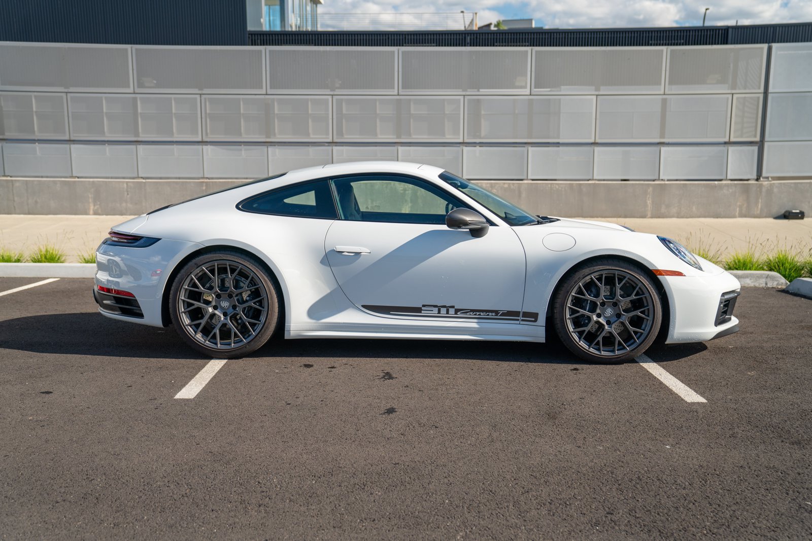Used 2024 Porsche 911 Carrera T RWD image 8