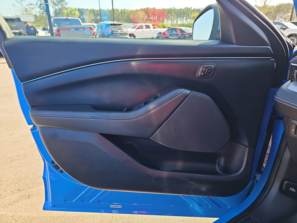 Used 2022 Ford Mustang Mach-E Select w/ Comfort/Technology Package image 31