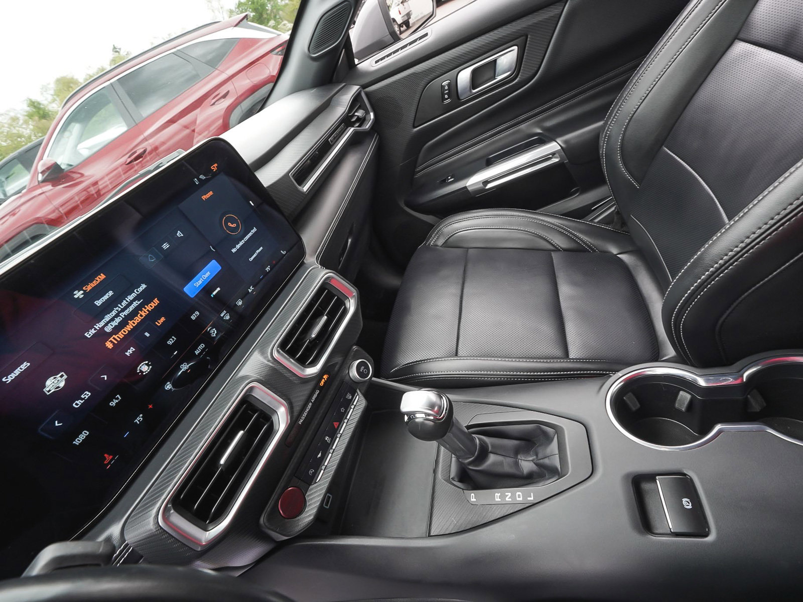 Used 2025 Ford Mustang Premium RWD image 27