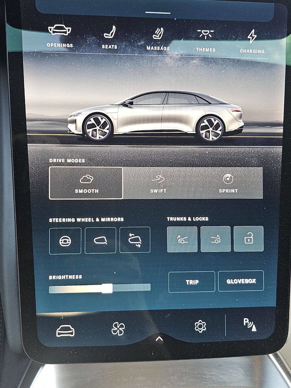 Used 2024 Lucid Air Pure image 30