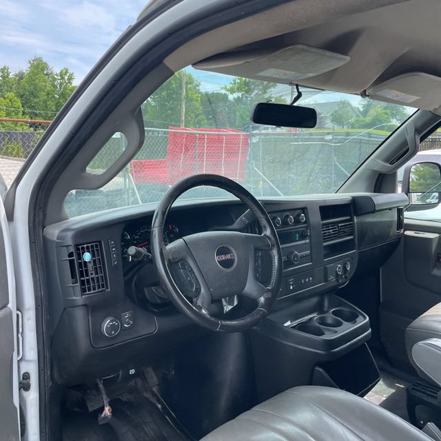Used 2023 GMC Savana 2500 w/ Driver Convenience Package RWD image 15