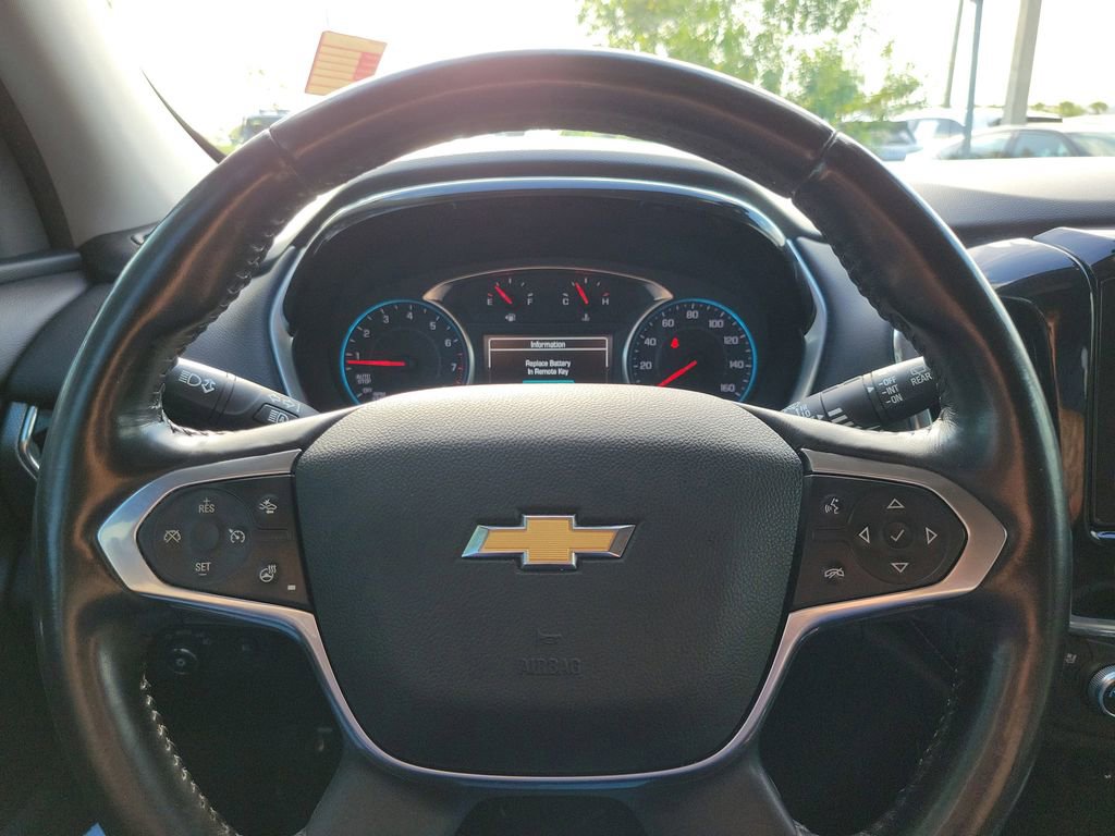 Used 2018 Chevrolet Traverse Premier w/ Driver Confidence II Package FWD image 22