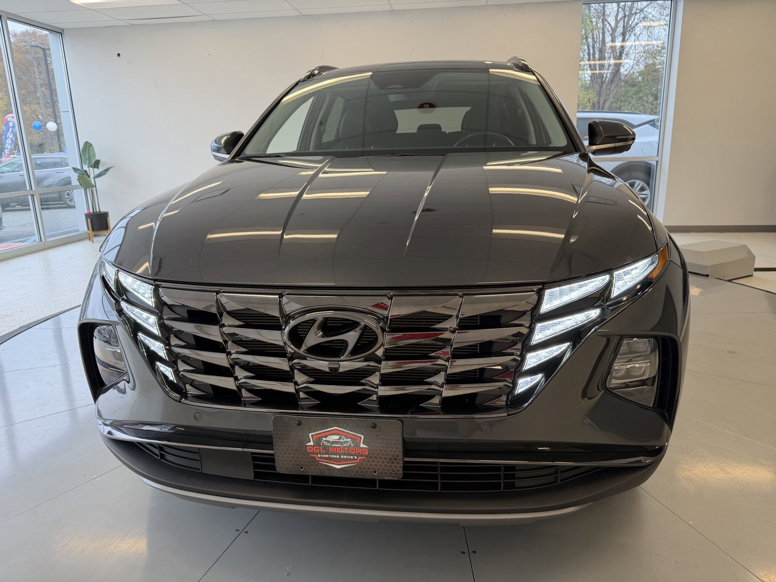 Used 2023 Hyundai Tucson Limited w/ Cargo Package image 65