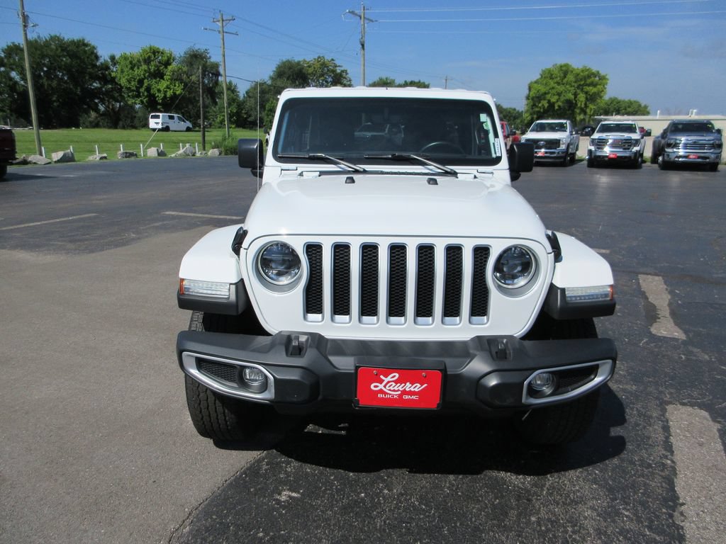 Used 2023 Jeep Wrangler Unlimited Sahara w/ LED Lighting Group AWD/4WD image 11