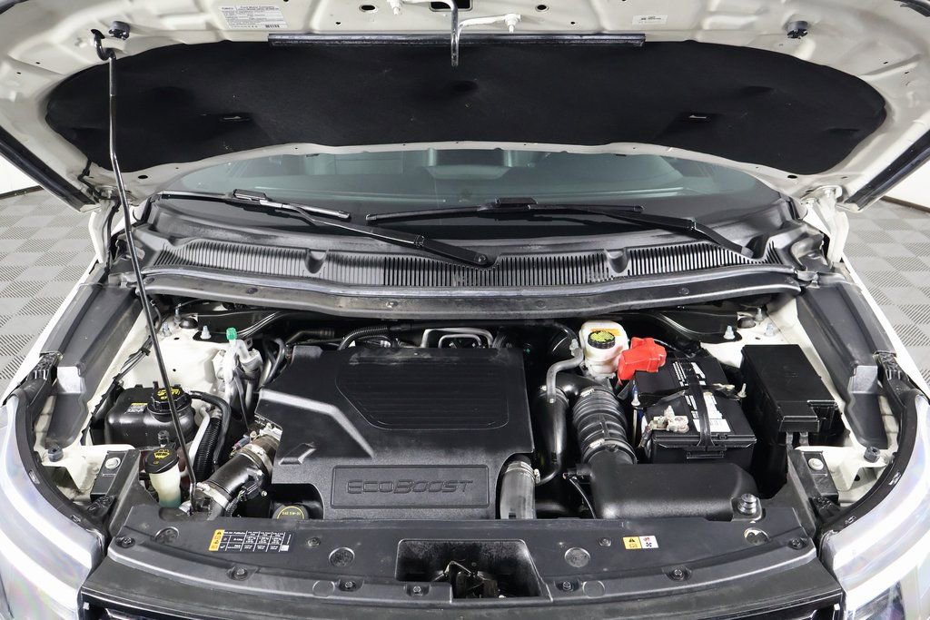 Used 2018 Ford Explorer Sport image 16