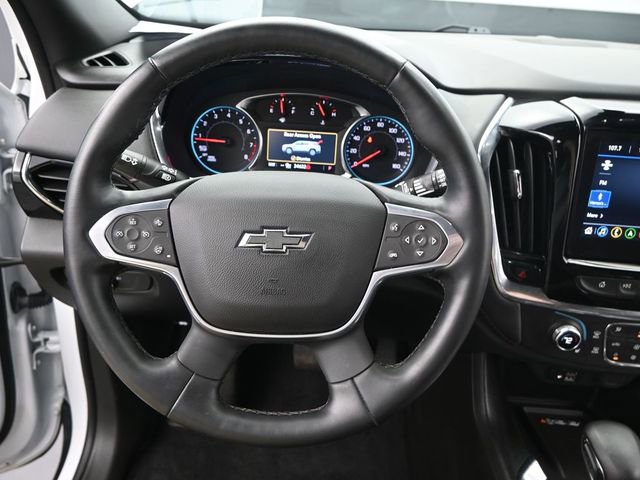 Used 2023 Chevrolet Traverse RS image 7
