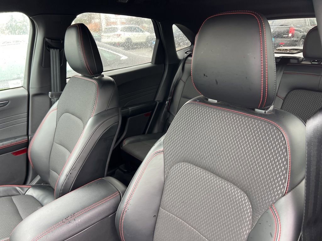 Used 2023 Ford Escape ST-Line w/ Tech Pack #1 image 7