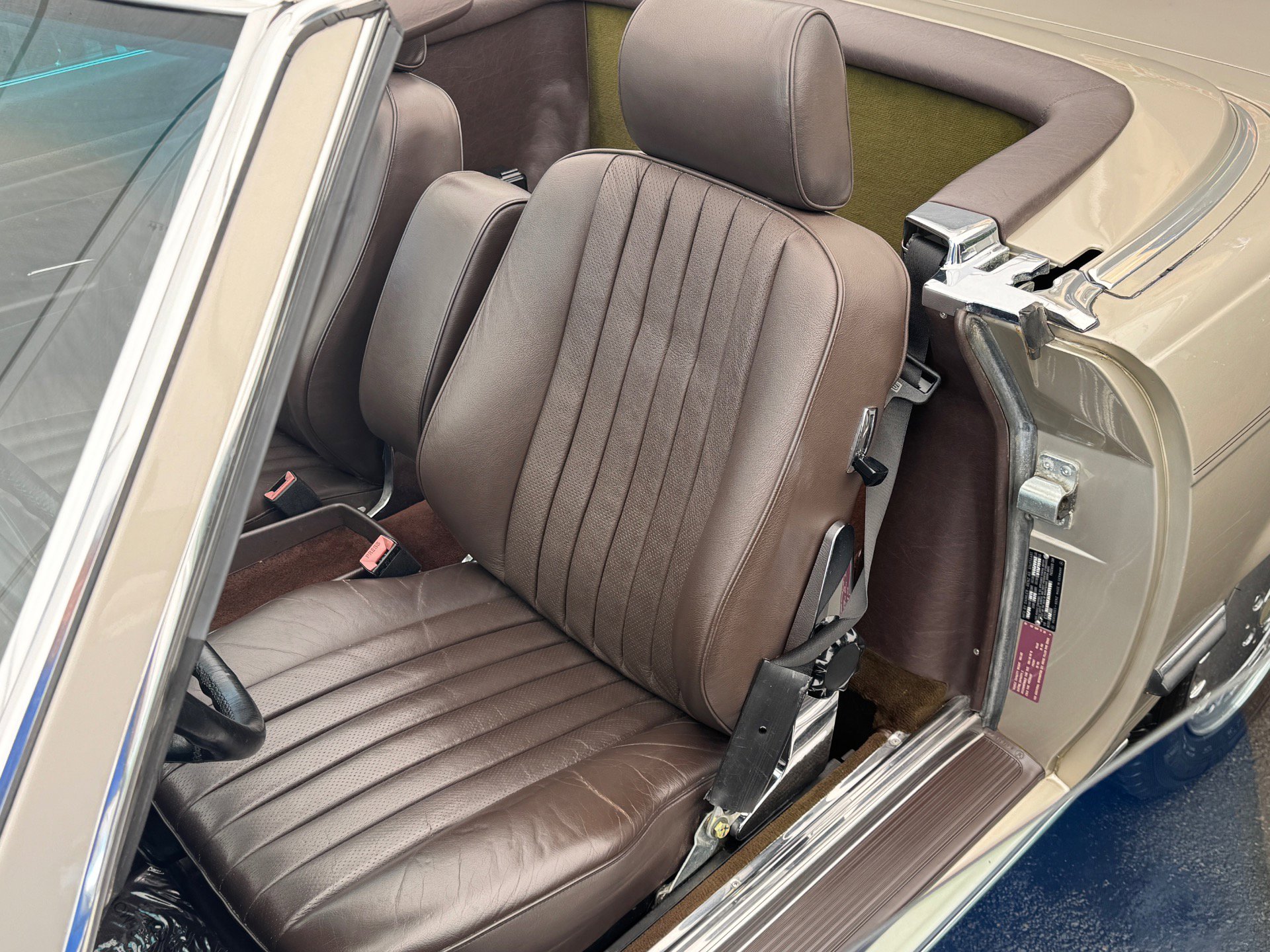 Used 1988 Mercedes-Benz 560 SL image 28