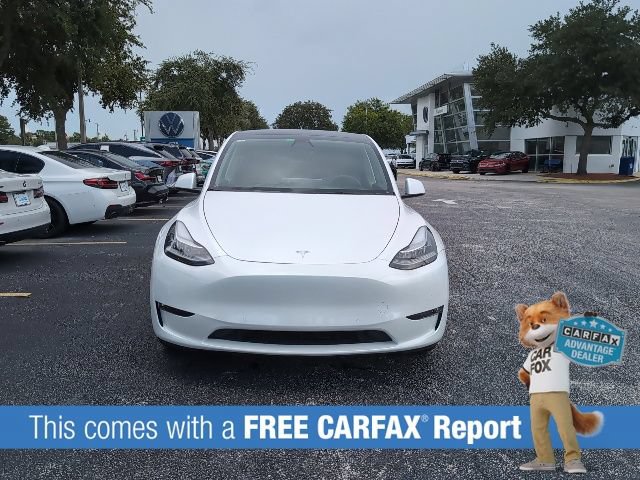 Used 2022 Tesla Model Y Long Range AWD/4WD image 2