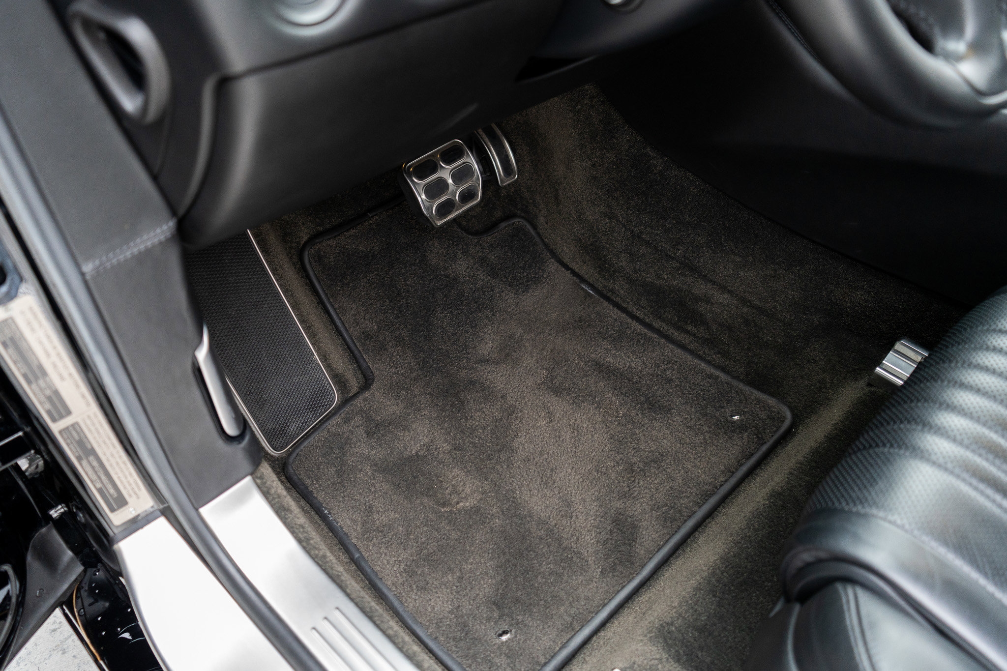 Used 2016 Bentley Continental GT image 21