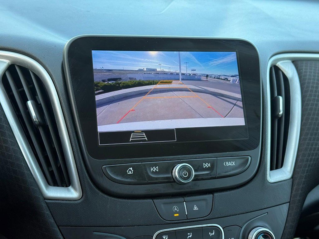 Used 2023 Chevrolet Malibu LT image 26