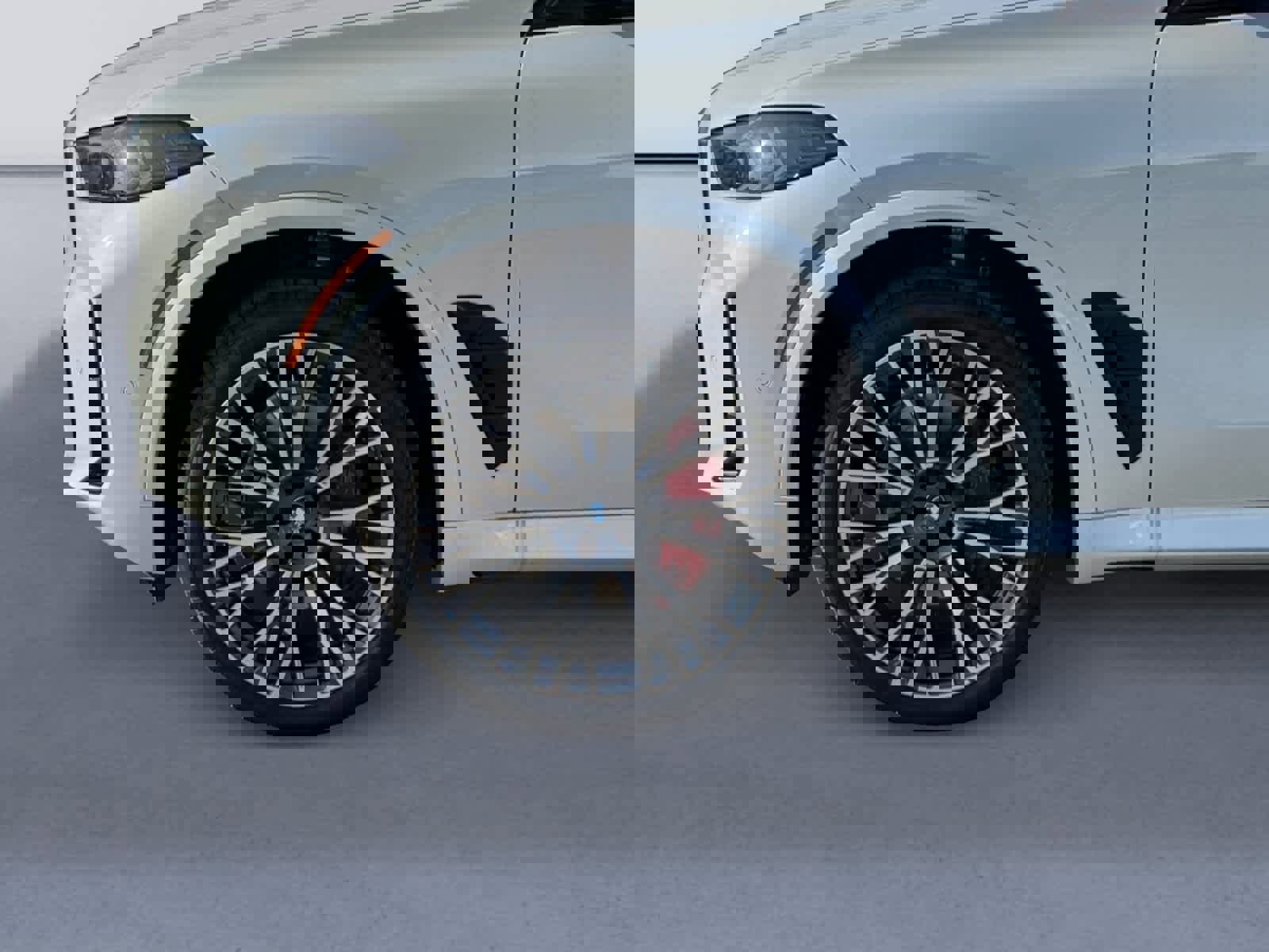 New 2026 BMW X5 xDrive40i w/ Executive Package image 9