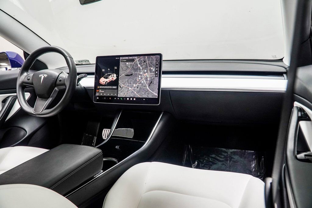 Used 2019 Tesla Model 3 Long Range image 19