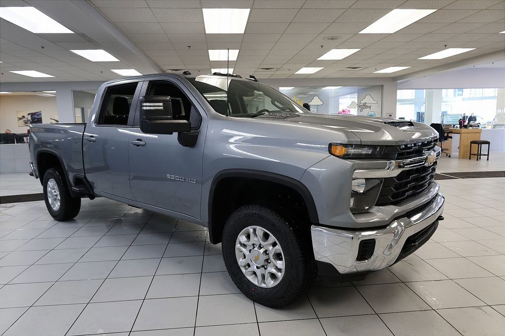 New 2026 Chevrolet Silverado 2500 LT w/ Snow Plow Prep/Camper Package AWD/4WD image 8