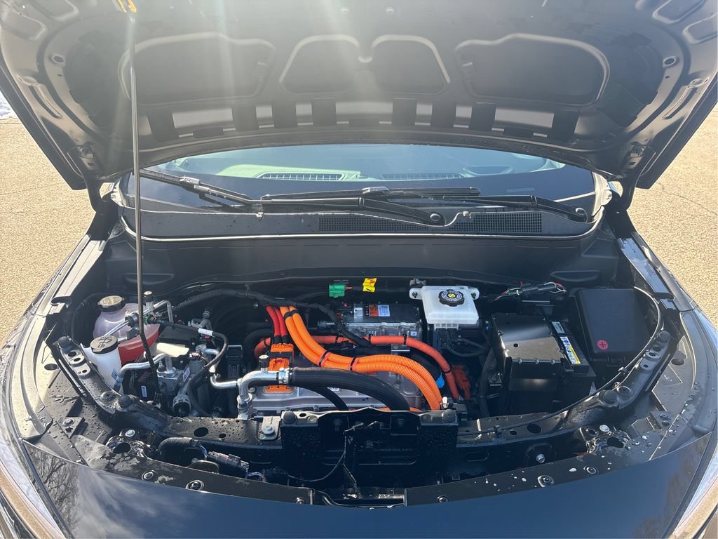 New 2027 Chevrolet Bolt RS FWD image 23