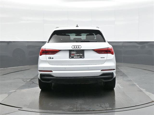Used 2023 Audi Q3 2.0T Premium Plus w/ Premium Plus Package image 6