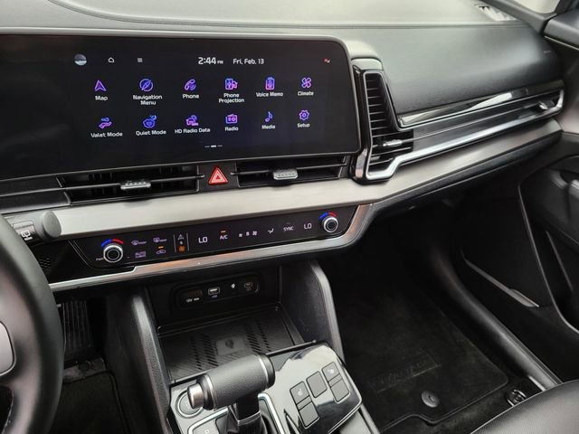 Used 2023 Kia Sportage EX image 19