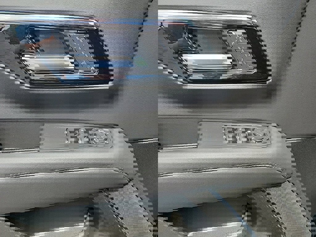 New 2025 Chevrolet Suburban Z71 w/ Z71 Off-Road Package image 7