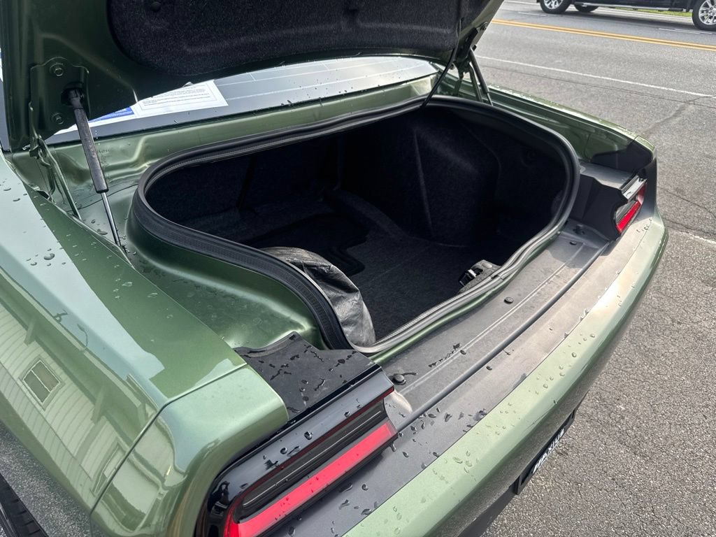 Used 2023 Dodge Challenger R/T w/ Cold Weather Group RWD image 19