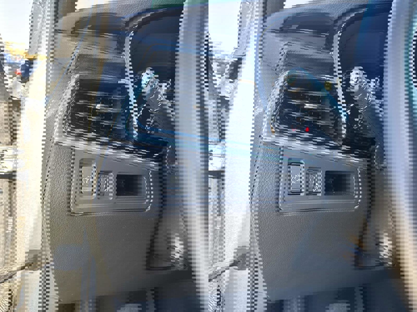 Certified 2025 Cadillac XT6 Premium Luxury image 35