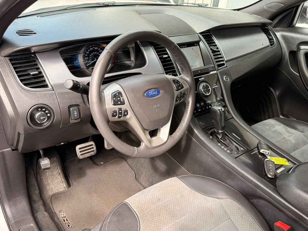 Used 2019 Ford Taurus SHO AWD/4WD image 23