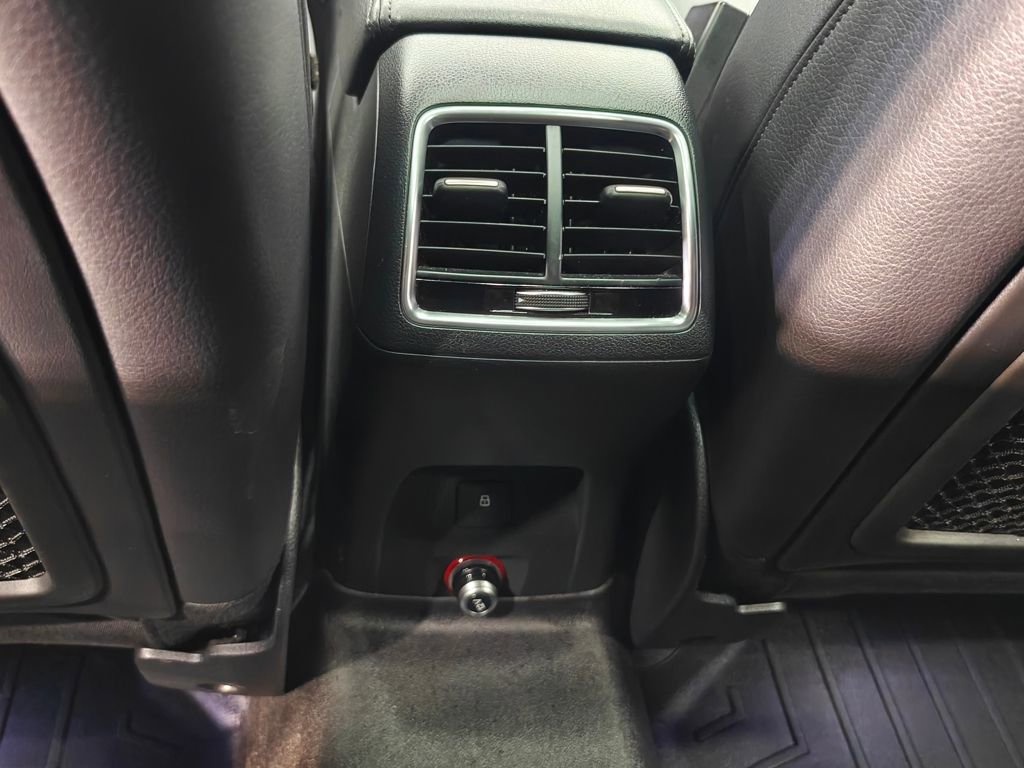 Used 2016 Audi Q3 2.0T Prestige w/ Prestige Package image 31