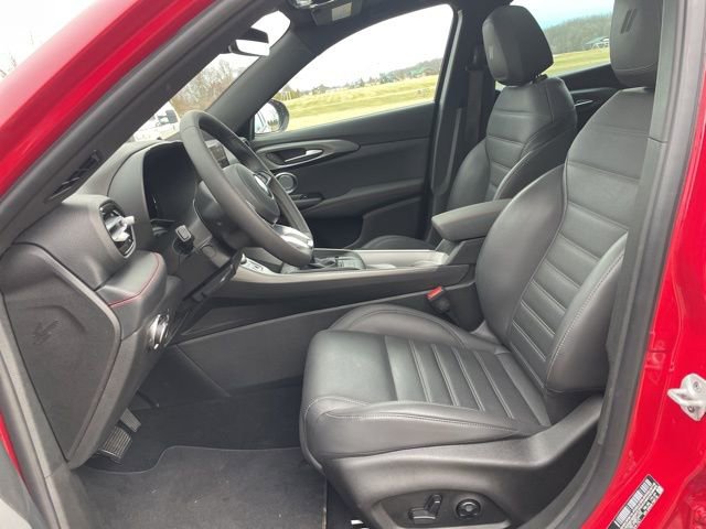 Used 2024 Dodge Hornet GT AWD/4WD image 9
