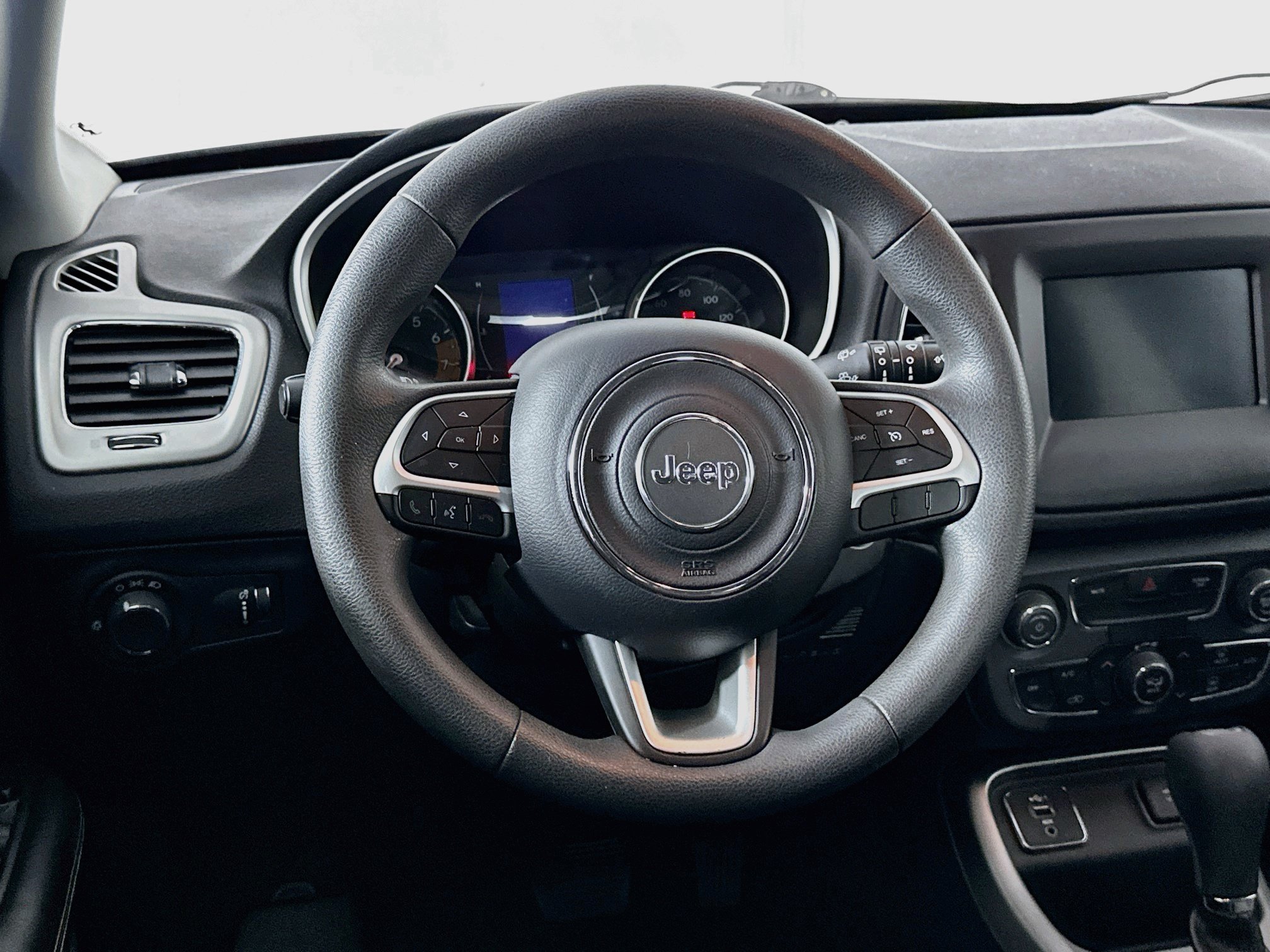 Used 2019 Jeep Compass Sport FWD image 18
