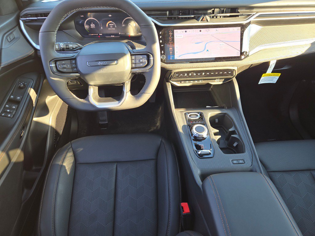 New 2027 Jeep Cherokee Overland w/ Advanced Pro Tech Group AWD/4WD image 2