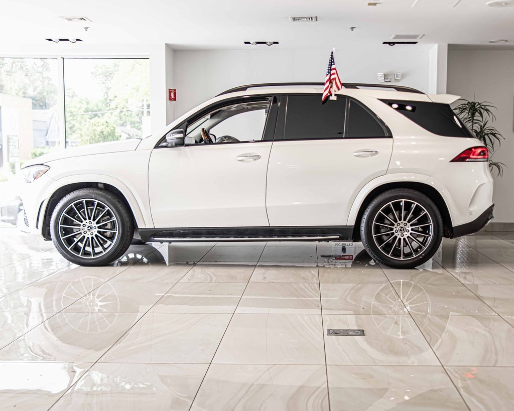 Used 2022 Mercedes-Benz GLE 450 4MATIC w/ Revised AMG Line Exterior image 6