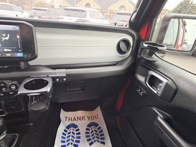 Used 2025 Jeep Wrangler Sport S image 14