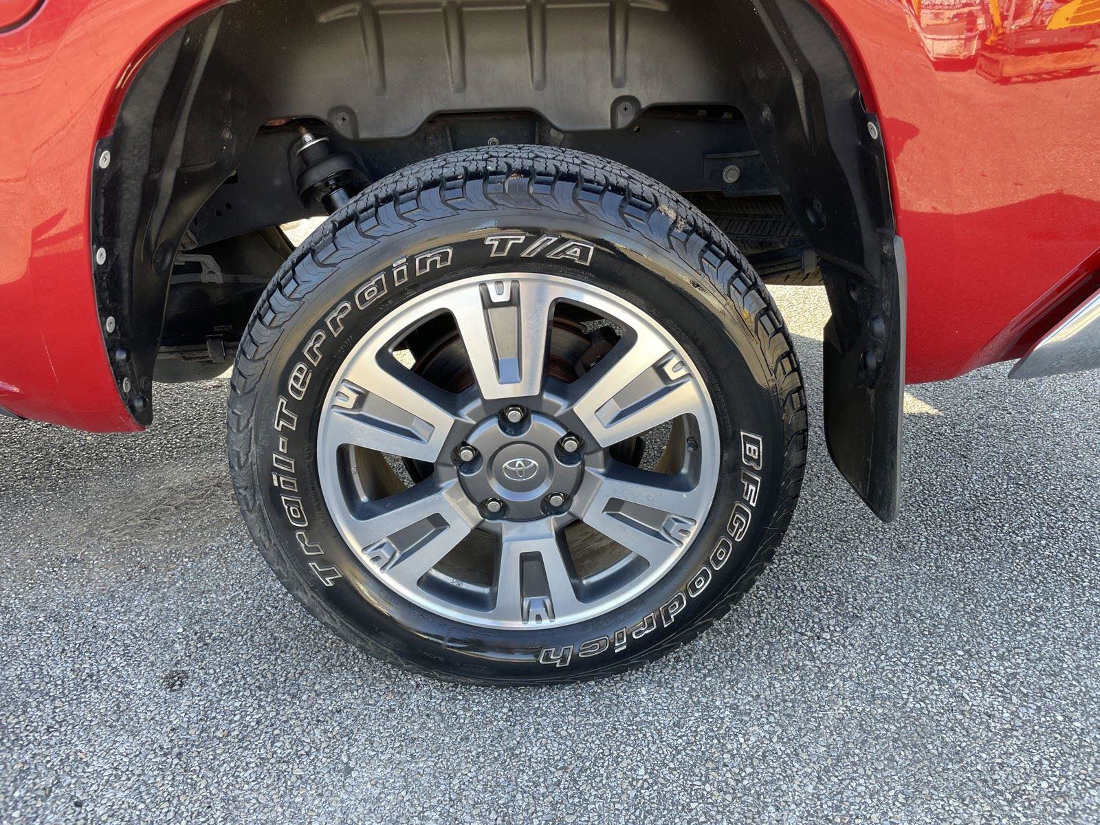 Used 2015 Toyota Tundra Limited image 47