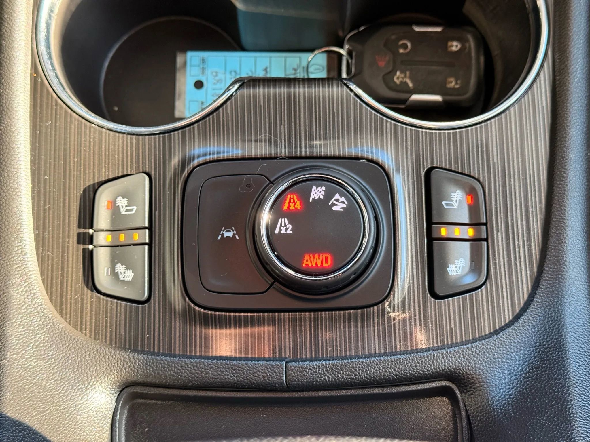 Used 2022 GMC Acadia SLT w/ LPO, Floor Liner Package image 79