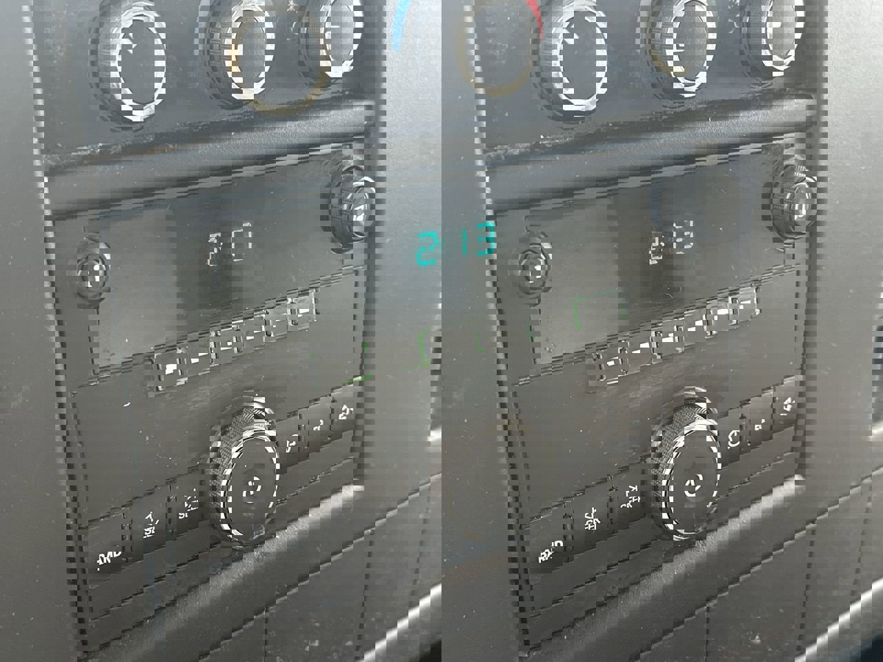 Used 2014 Chevrolet Express 3500 image 16