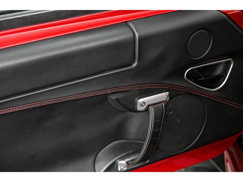 Used 2015 Alfa Romeo 4C Coupe w/ Leather Interior Group RWD image 13