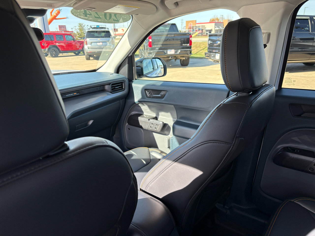 Used 2024 Ford Maverick Tremor w/ Tremor Off-Road Package image 38