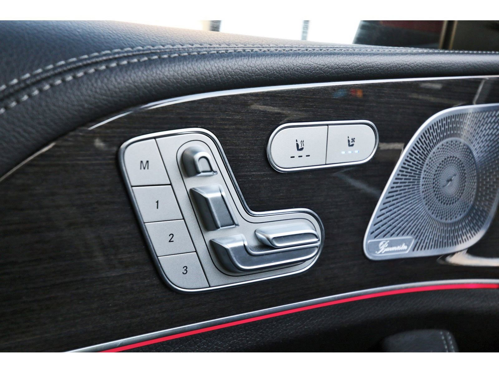 Used 2020 Mercedes-Benz GLE 350 4MATIC image 30