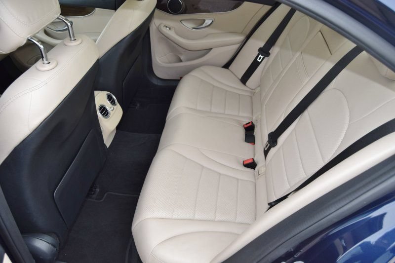 Used 2018 Mercedes-Benz C 300 Sedan w/ Premium Package image 34