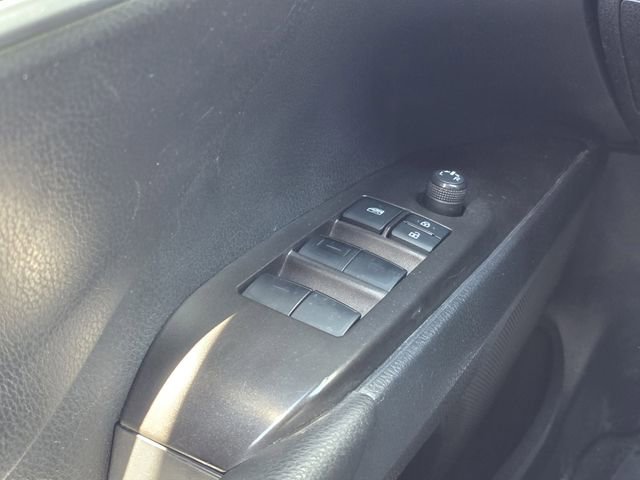 Used 2022 Toyota Camry LE FWD image 15