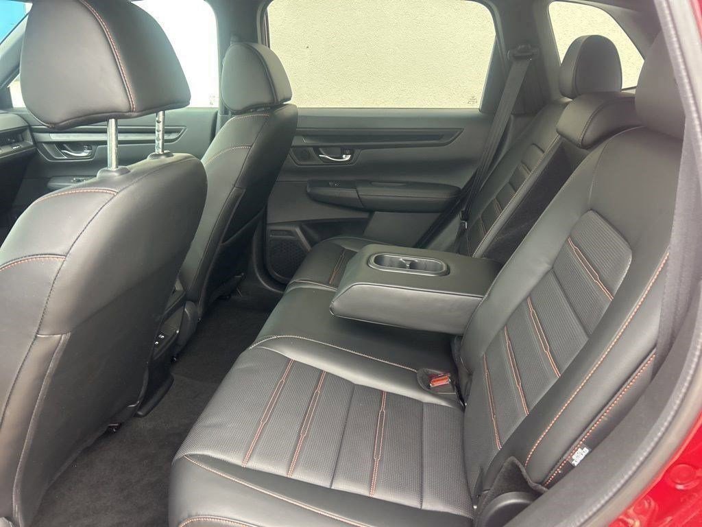 Used 2025 Honda CR-V Sport-L image 9