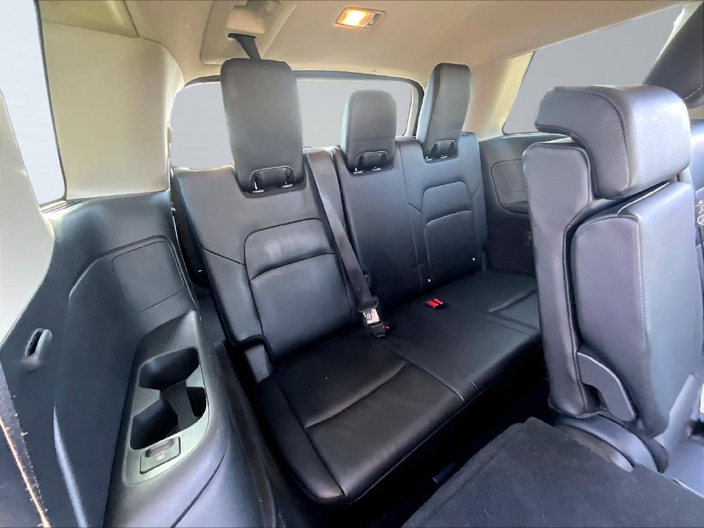 Used 2023 Nissan Pathfinder SL AWD/4WD image 28