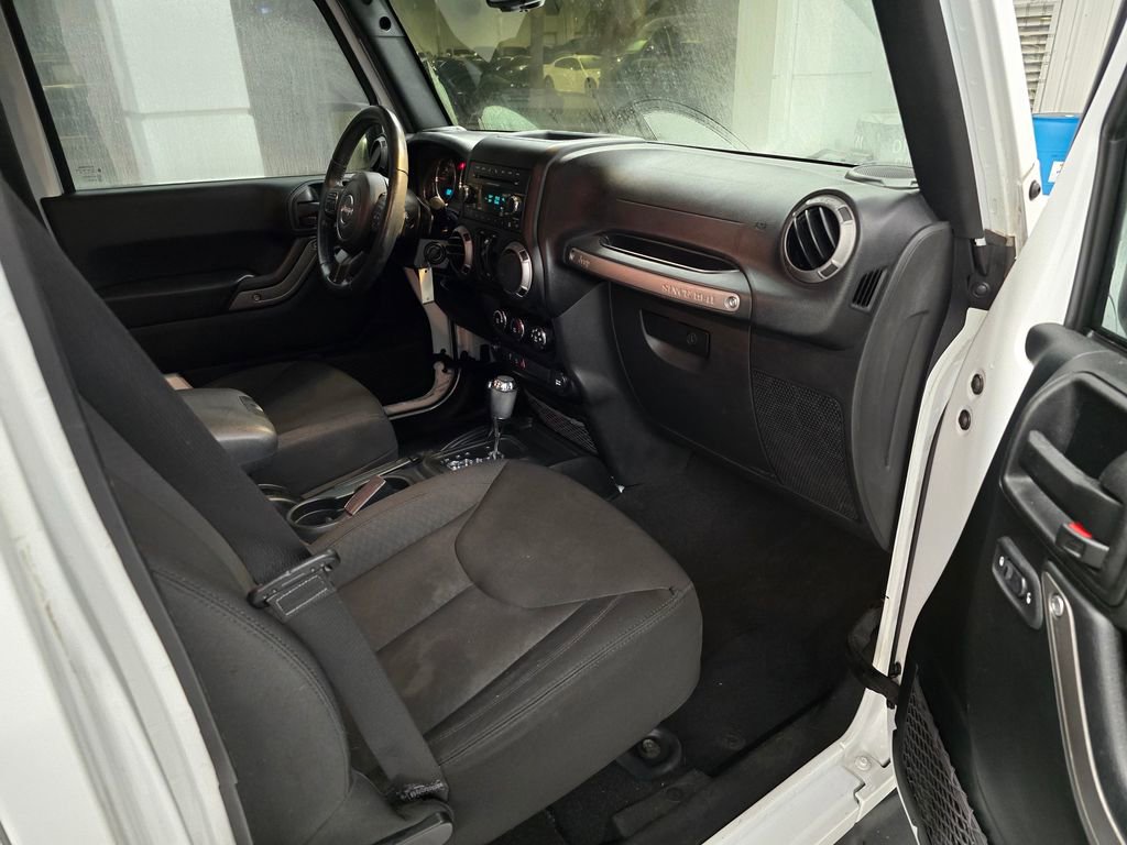 Used 2017 Jeep Wrangler Unlimited Sport w/ Quick Order Package 24S image 28