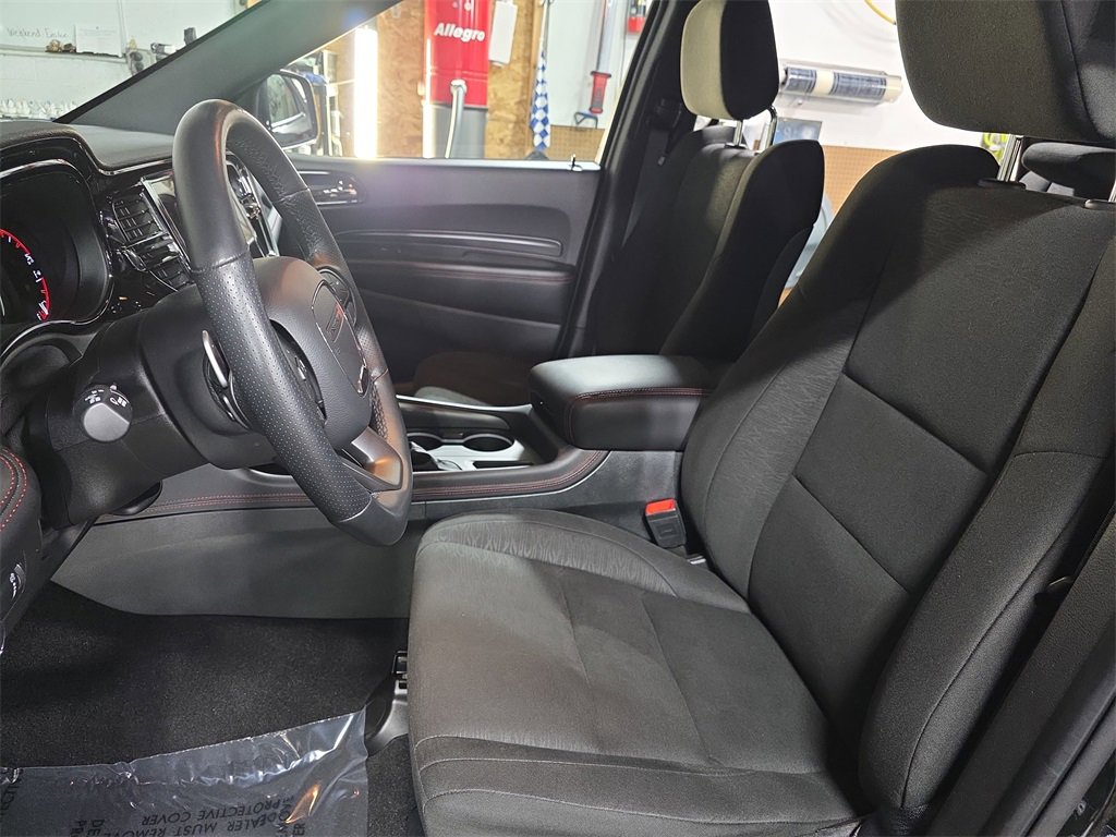 Used 2025 Dodge Durango GT image 15