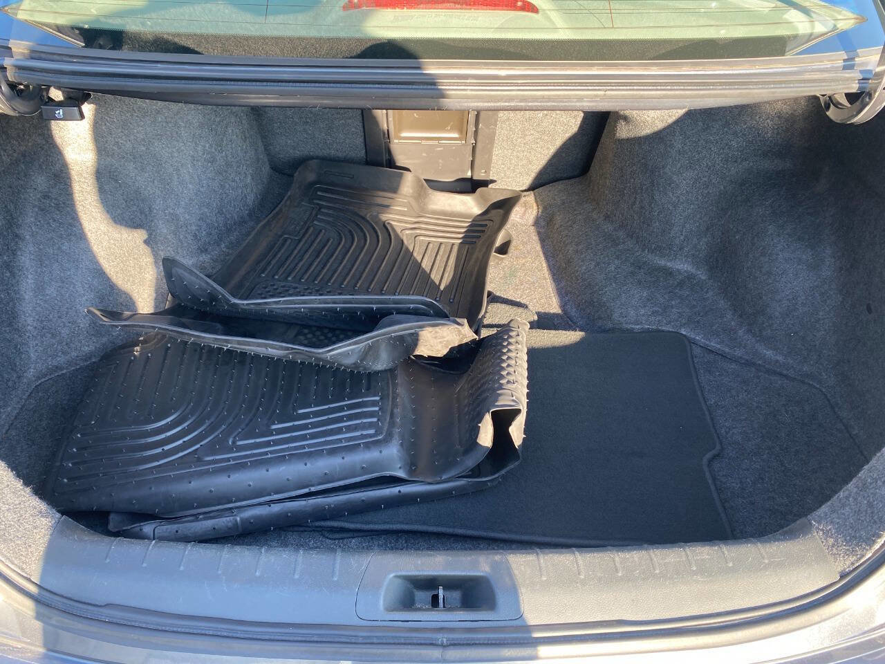 Used 2011 Honda Accord EX image 26