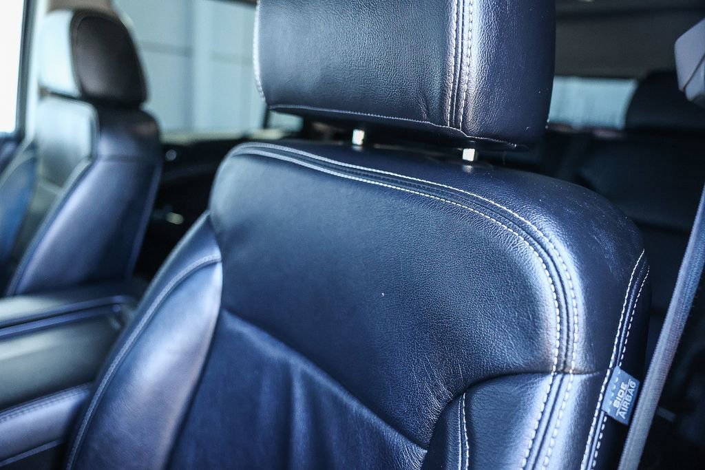 Used 2018 GMC Yukon SLE image 30