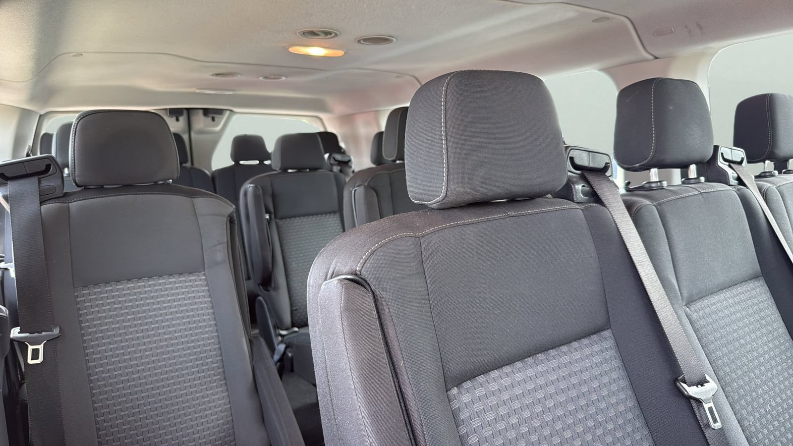 Used 2020 Ford Transit 350 XLT RWD image 27